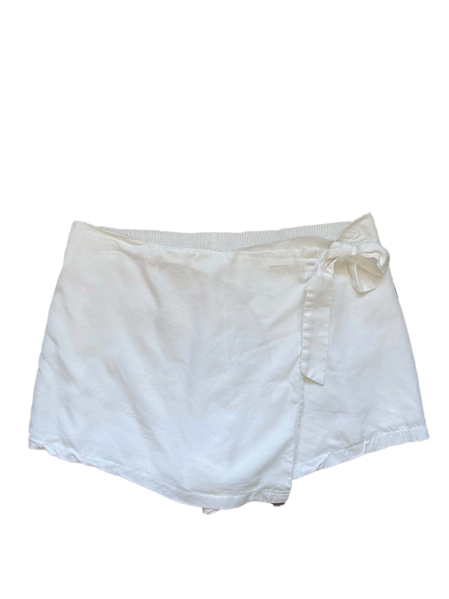 Wraparound White Cloth Skort